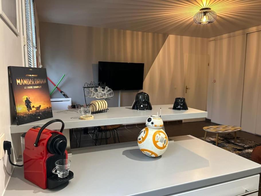 מאני-לה-הונגרה Once Upon A Time - 7Min From Disneyland - Free Private Parking - Self Checkin - Balcony - Barbecue מראה חיצוני תמונה