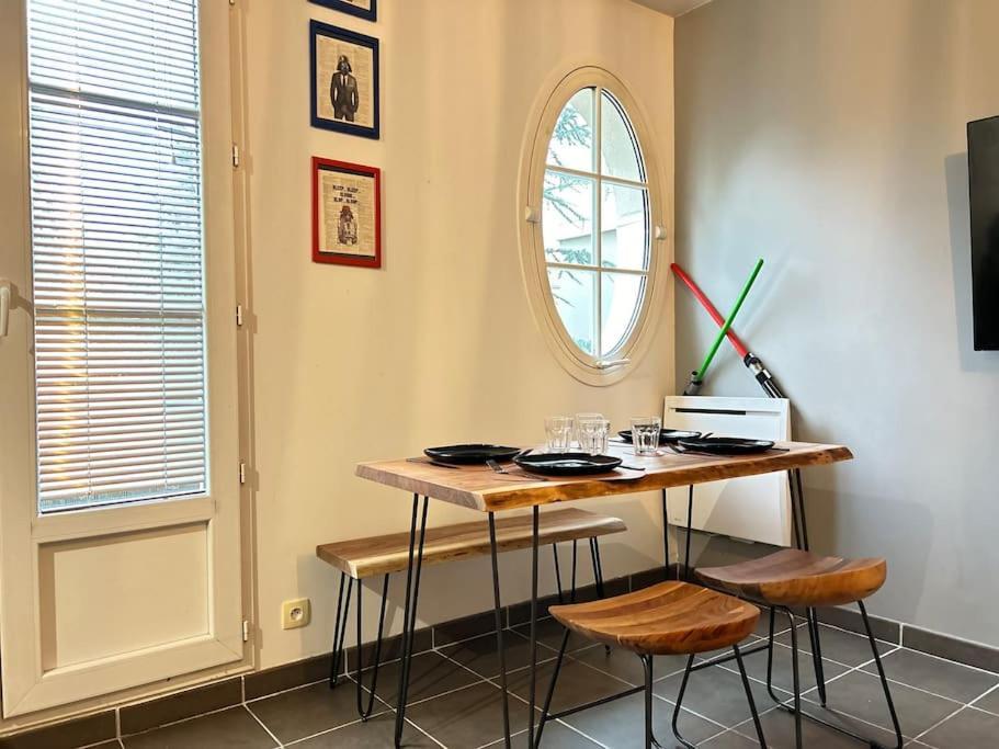 מאני-לה-הונגרה Once Upon A Time - 7Min From Disneyland - Free Private Parking - Self Checkin - Balcony - Barbecue מראה חיצוני תמונה